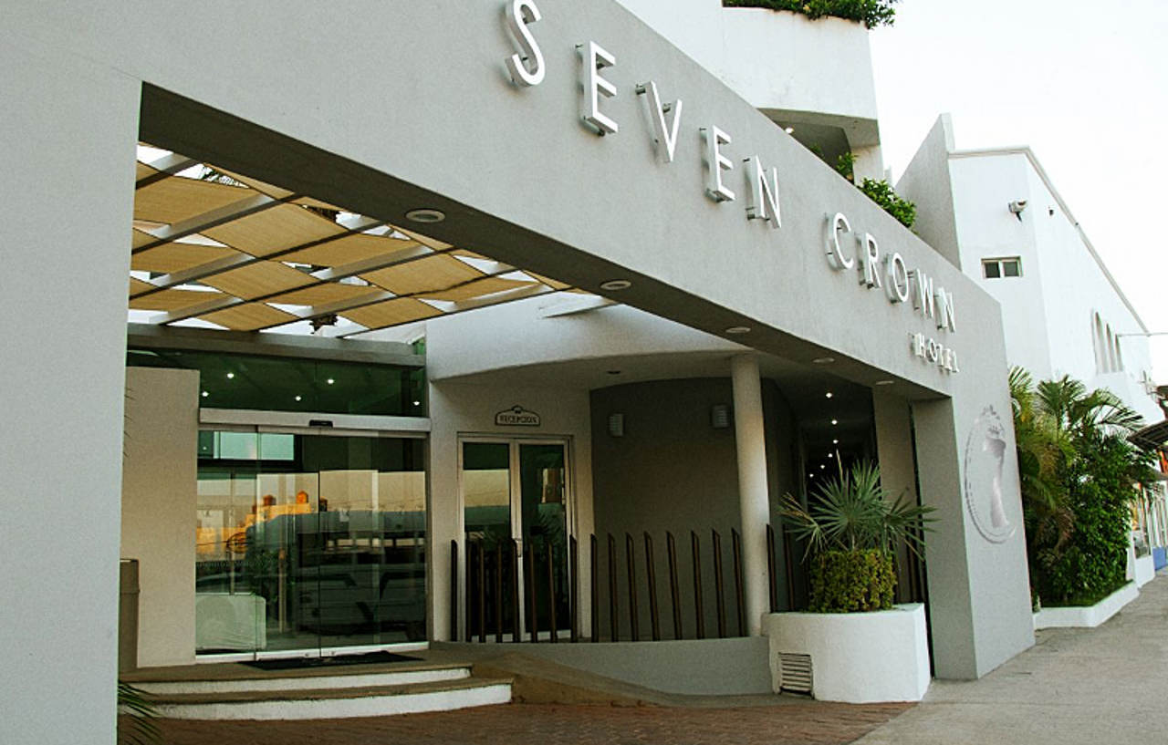 Seven Crown Express & Suites By Kavia Cabo San Lucas Eksteriør billede
